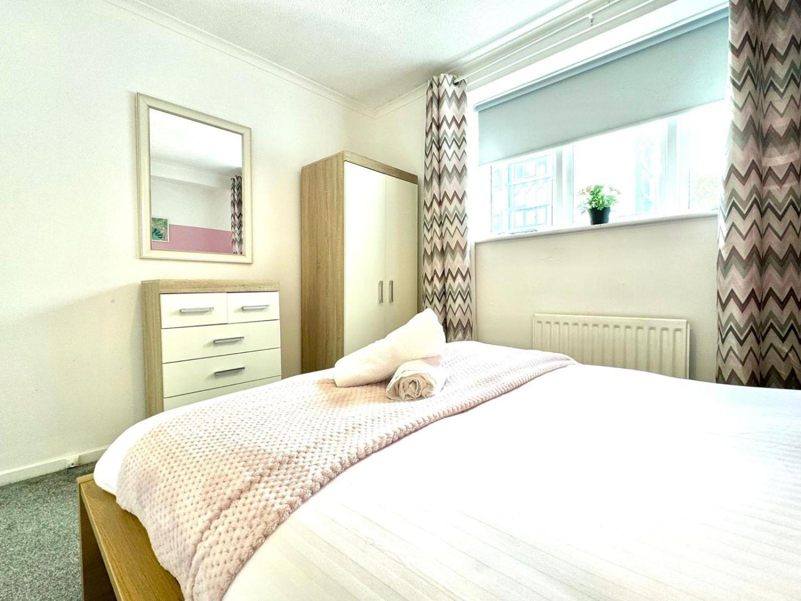 The Alnham, Large 3 Bed Apartment, Close To The City 뉴캐슬어폰타인 외부 사진