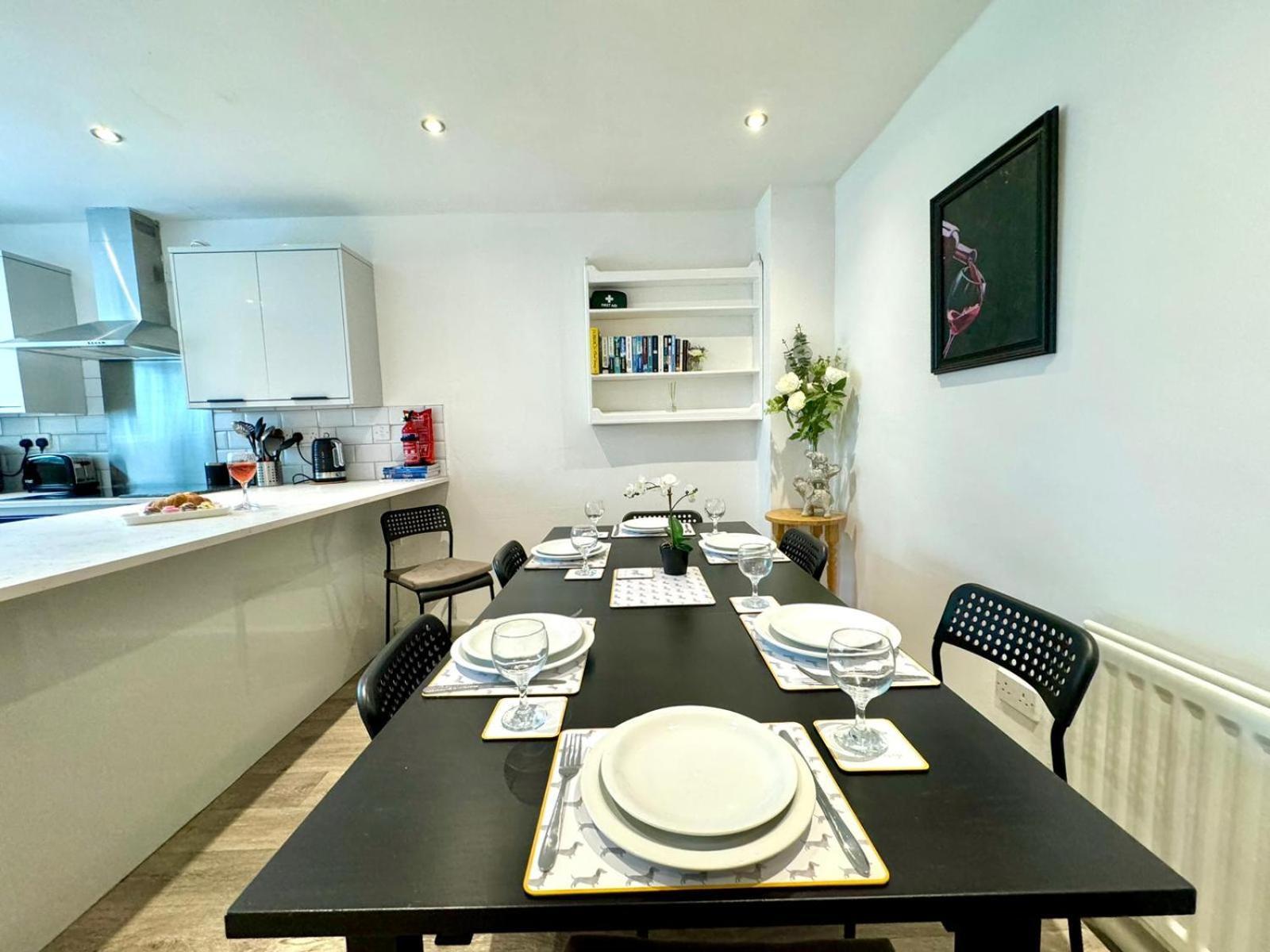 The Alnham, Large 3 Bed Apartment, Close To The City 뉴캐슬어폰타인 외부 사진