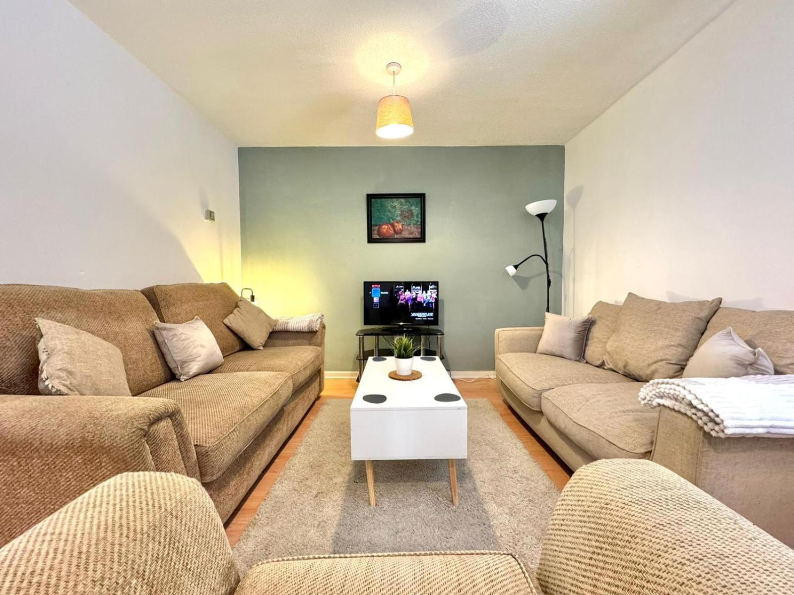 The Alnham, Large 3 Bed Apartment, Close To The City 뉴캐슬어폰타인 외부 사진